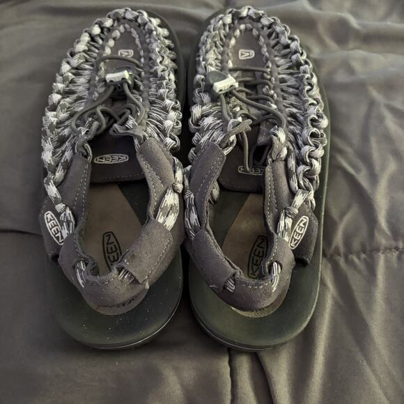 KEEN Uneek Gray Braided Corded Slip-on Sandal Men's Size 9 EUC - Picture 3 of 6